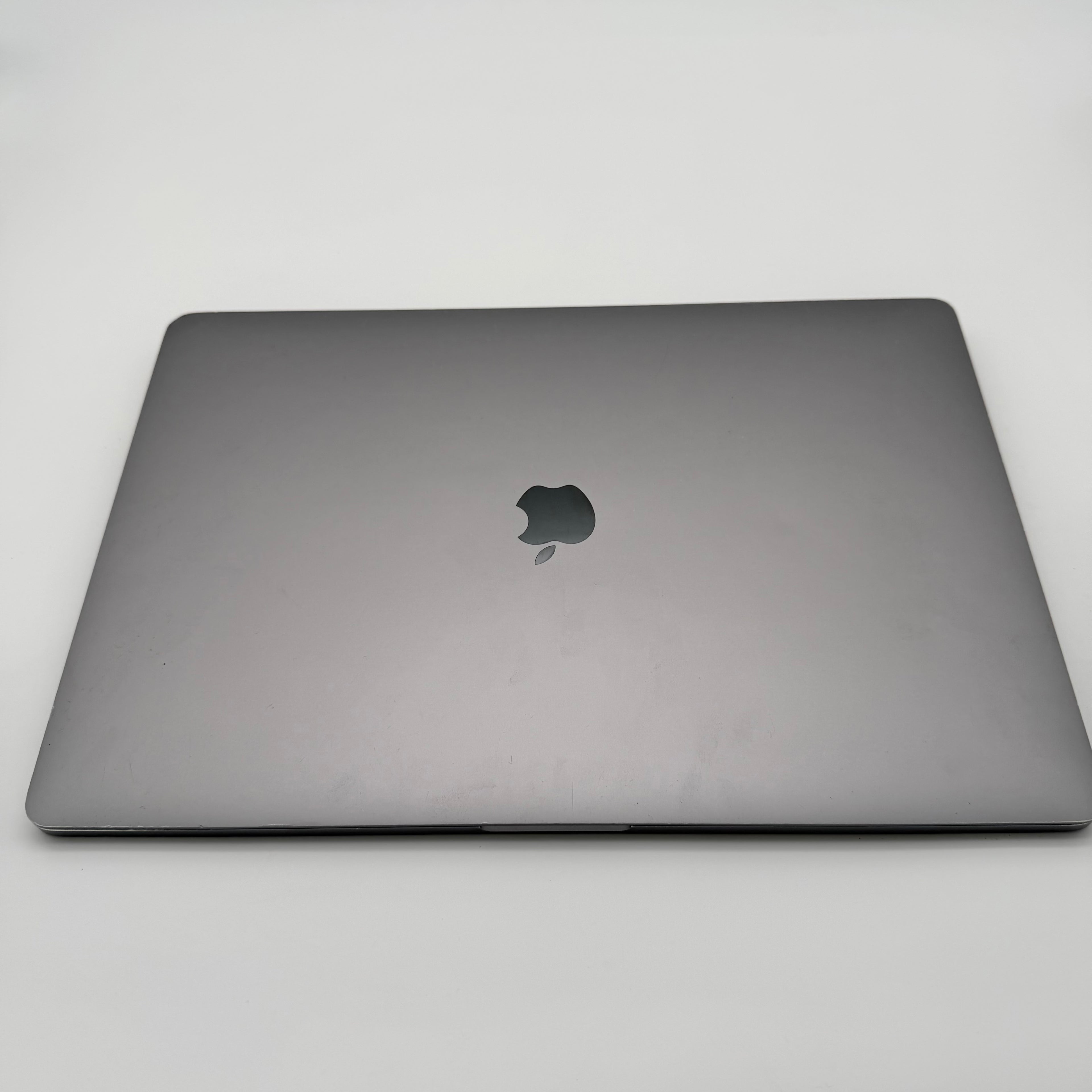 Apple MacBook Pro 16'' 2019 A2141 64gb 1TB Space grey