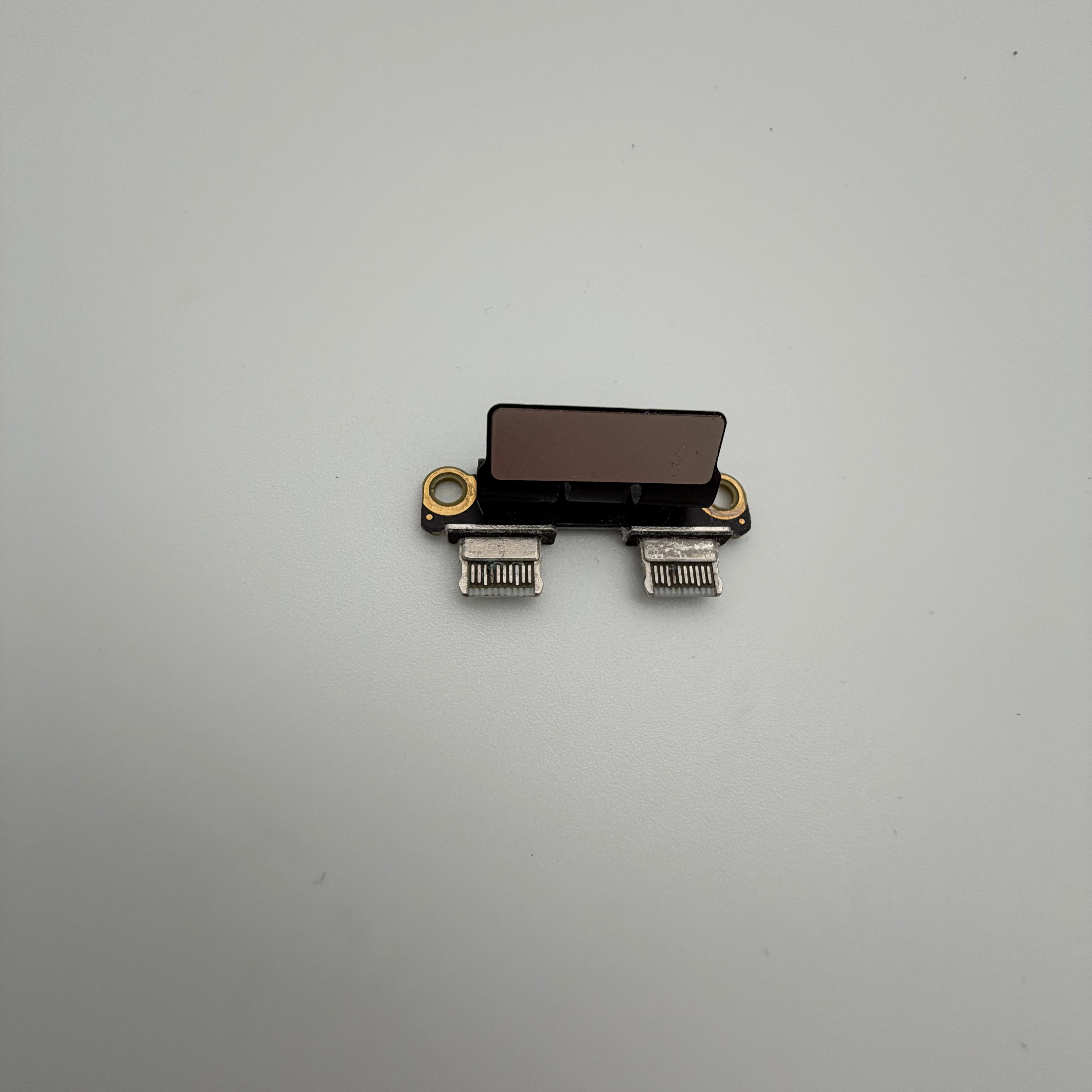 USB-C DC board MacBook Pro A1989 | A1990 | A2141 | A2251 | A2159 | A2289 |